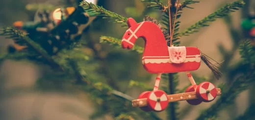 dekoracje choinkowe drewniane