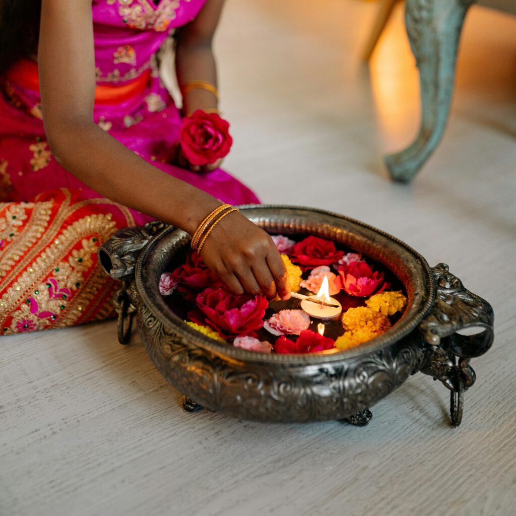 instrukcja jak zrobić pływające świeczki do domowego użytku